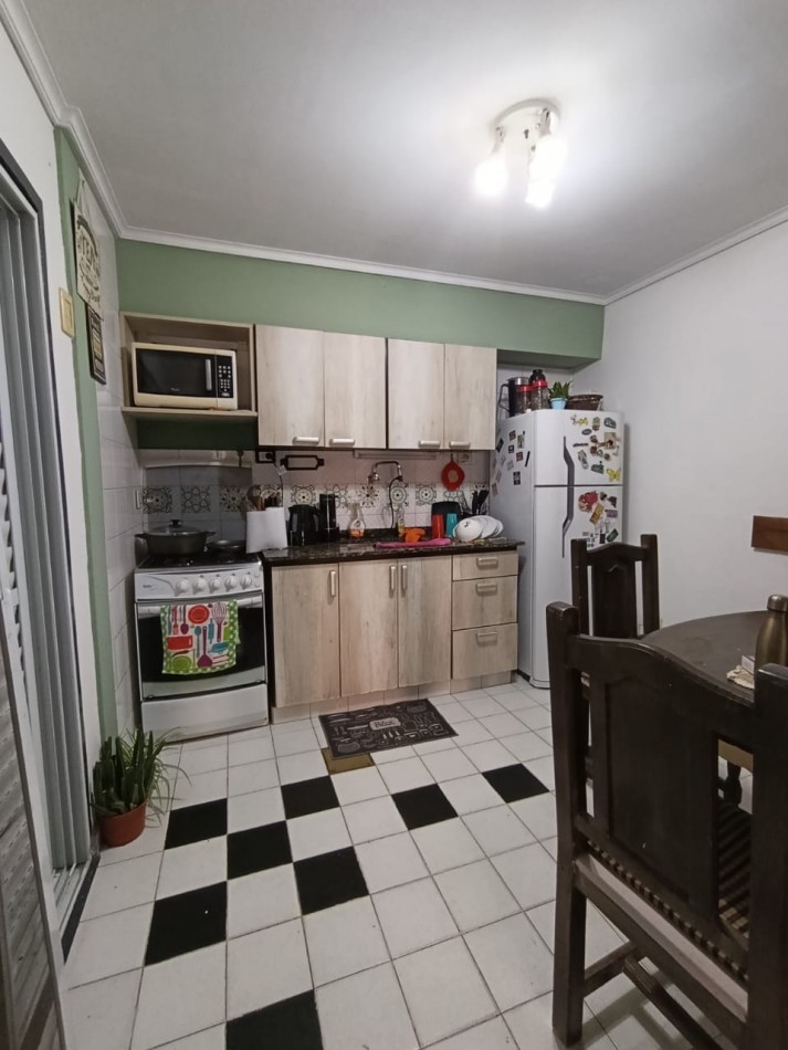 DUPLEX