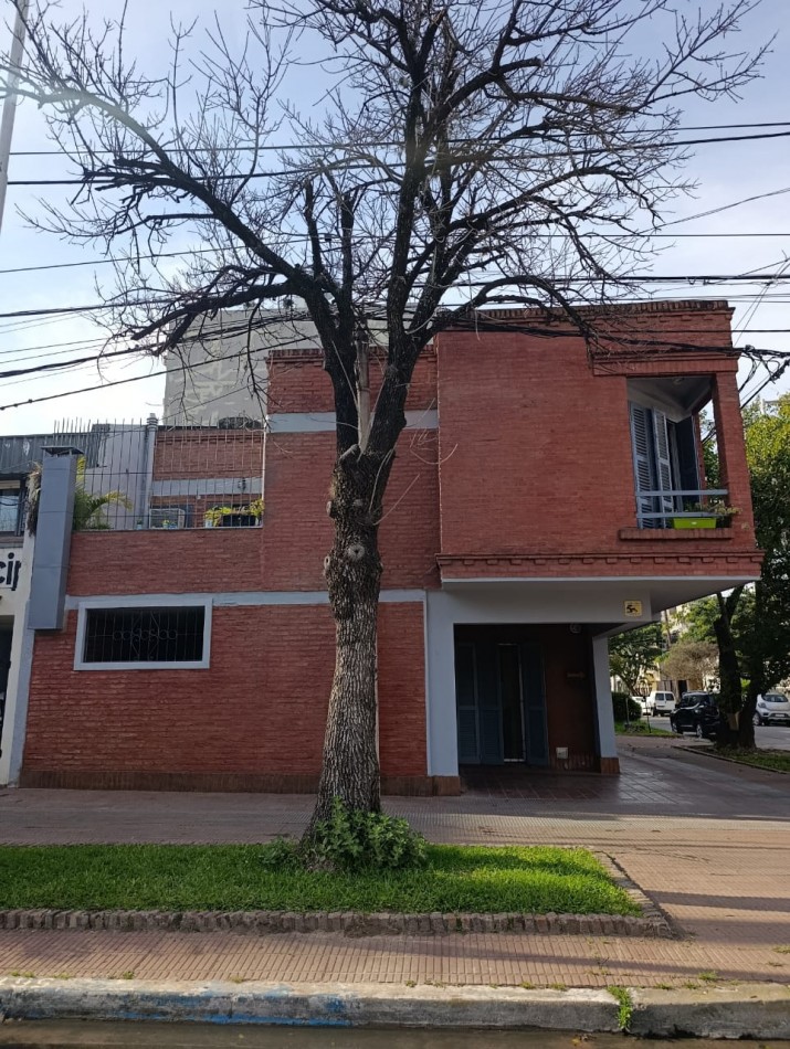 DUPLEX
